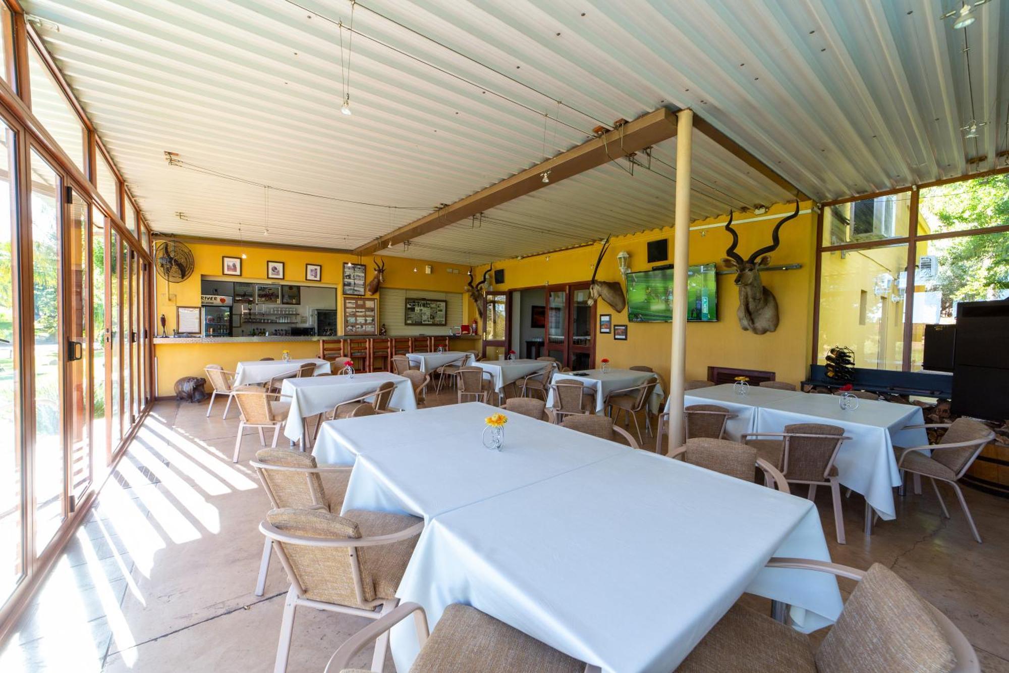 Sunriver Kalahari Lodge Riverside Stay In Upington Exterior foto